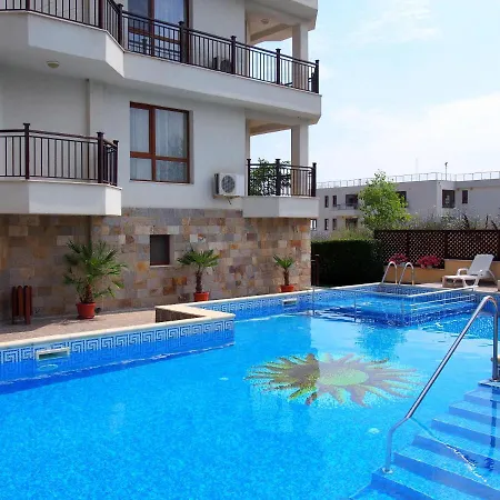 Byala Vista D - виста бийч апартментс д Byala (Varna)