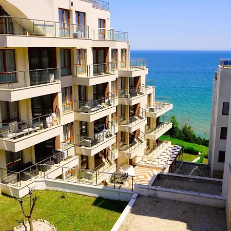 Byala Vista D - виста бийч апартментс д Byala (Varna)