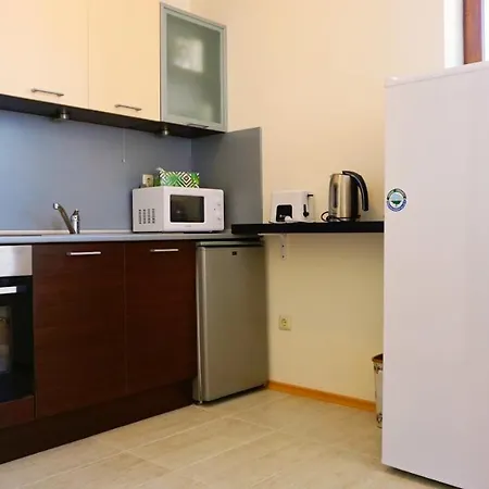 Byala Vista D - виста бийч апартментс д Byala (Varna)
